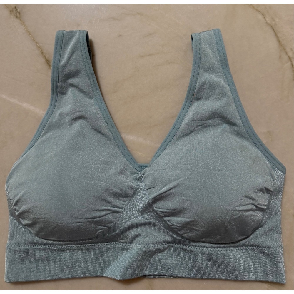 NWOT Wacoal B Smooth Seamless Wireless Bralette Light Blue Shimmer Size 34